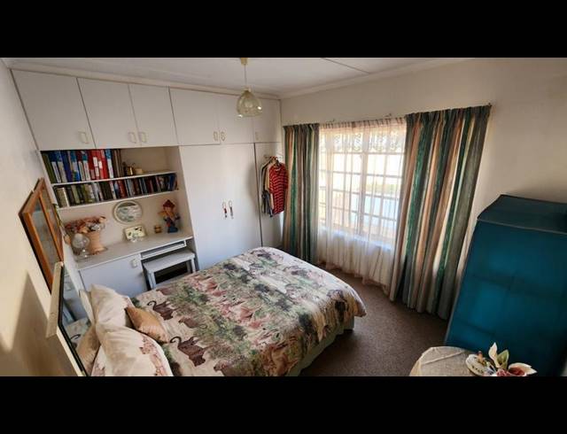 4 BEDROOM HOUSE FOR SALE IN NOORSEKLOOF